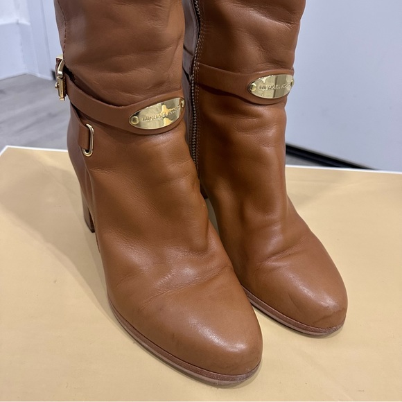 COPY - Michael Kors boots - Picture 5 of 16